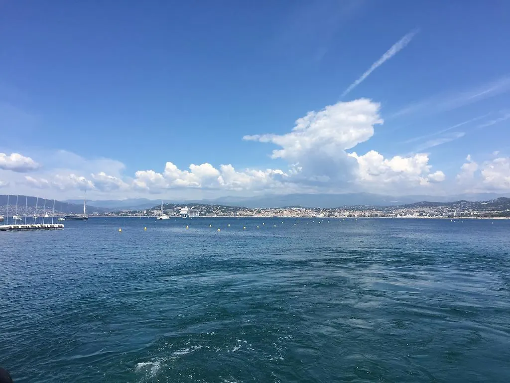 Residhotel Cannes Festival 2*,  France