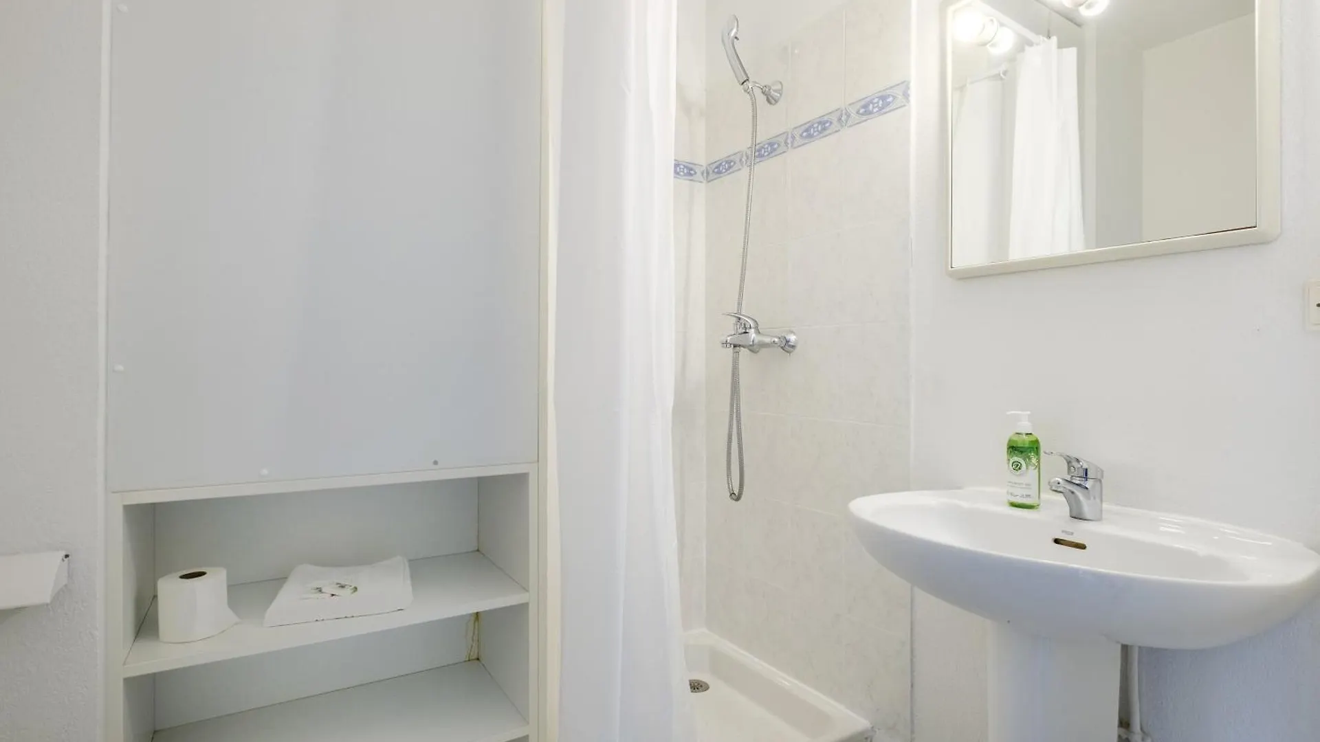 ** Aparthotel Residhotel Cannes Festival France