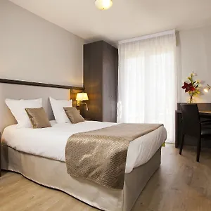 ** Apart-hotel Sejours & Affaires Mirabeau França