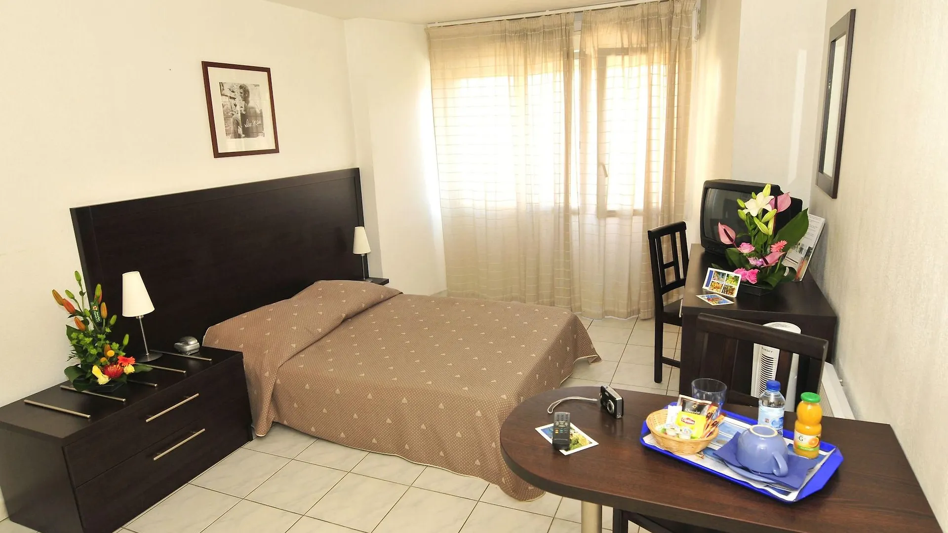 ** Aparthotel Residhotel Cannes Festival France
