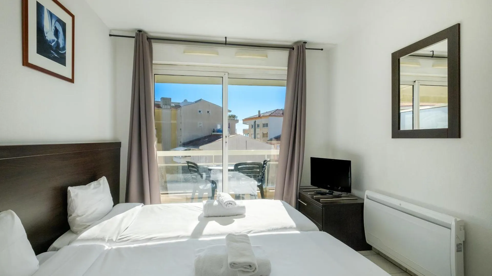 Residhotel Cannes Festival Apartahotel